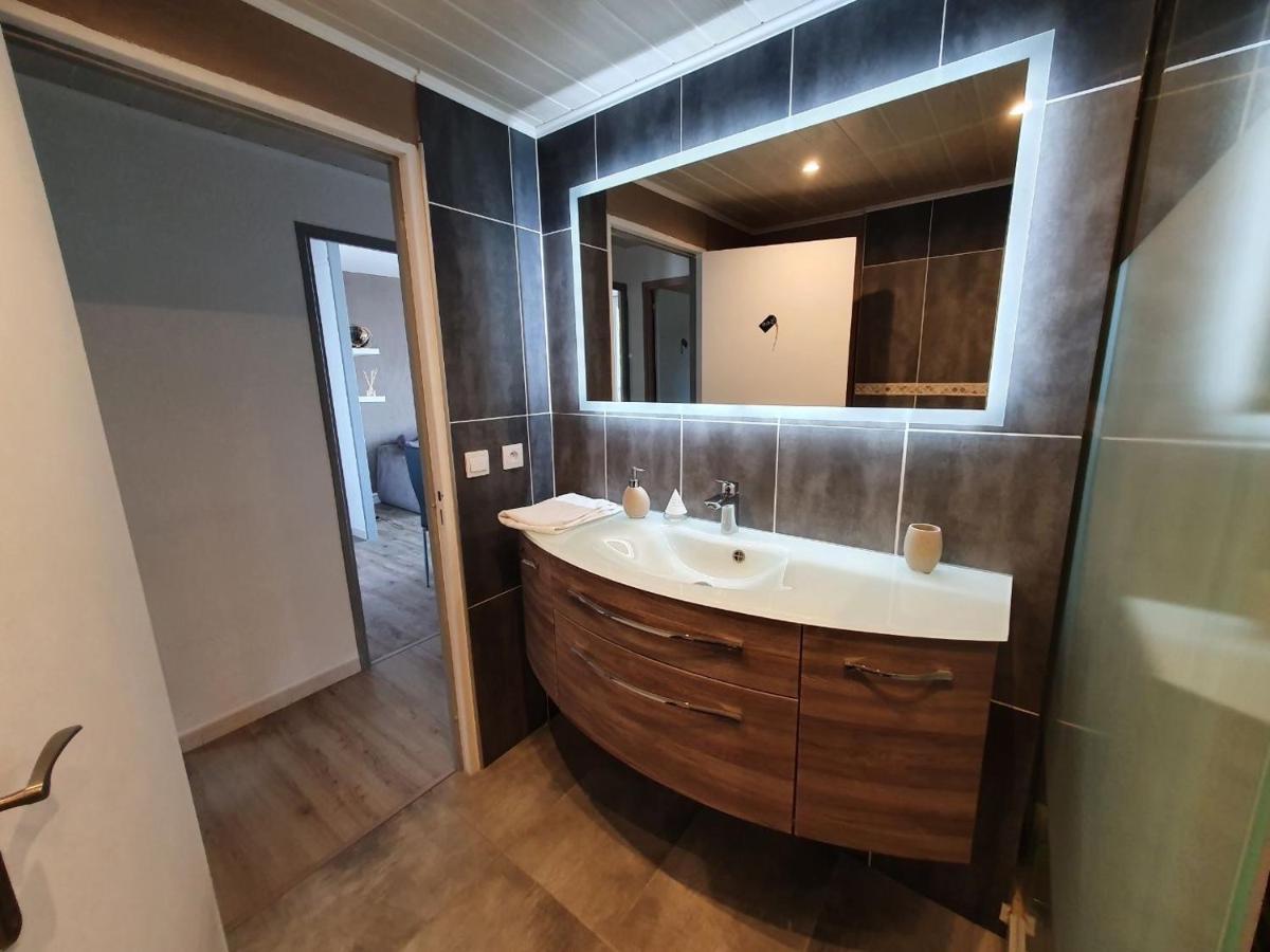 Appartement Vue Mer Avec Parking Gratuit Sur Place Bastia  Exterior photo
